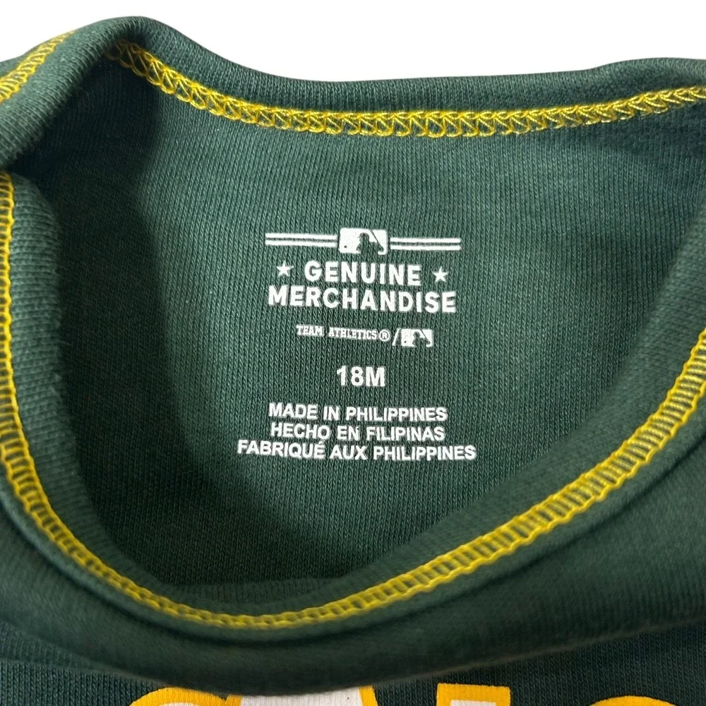 NEW Oakland Athletics A's Bodysuit Infant 18M Green Sean Murphy 12‎ Baseball
